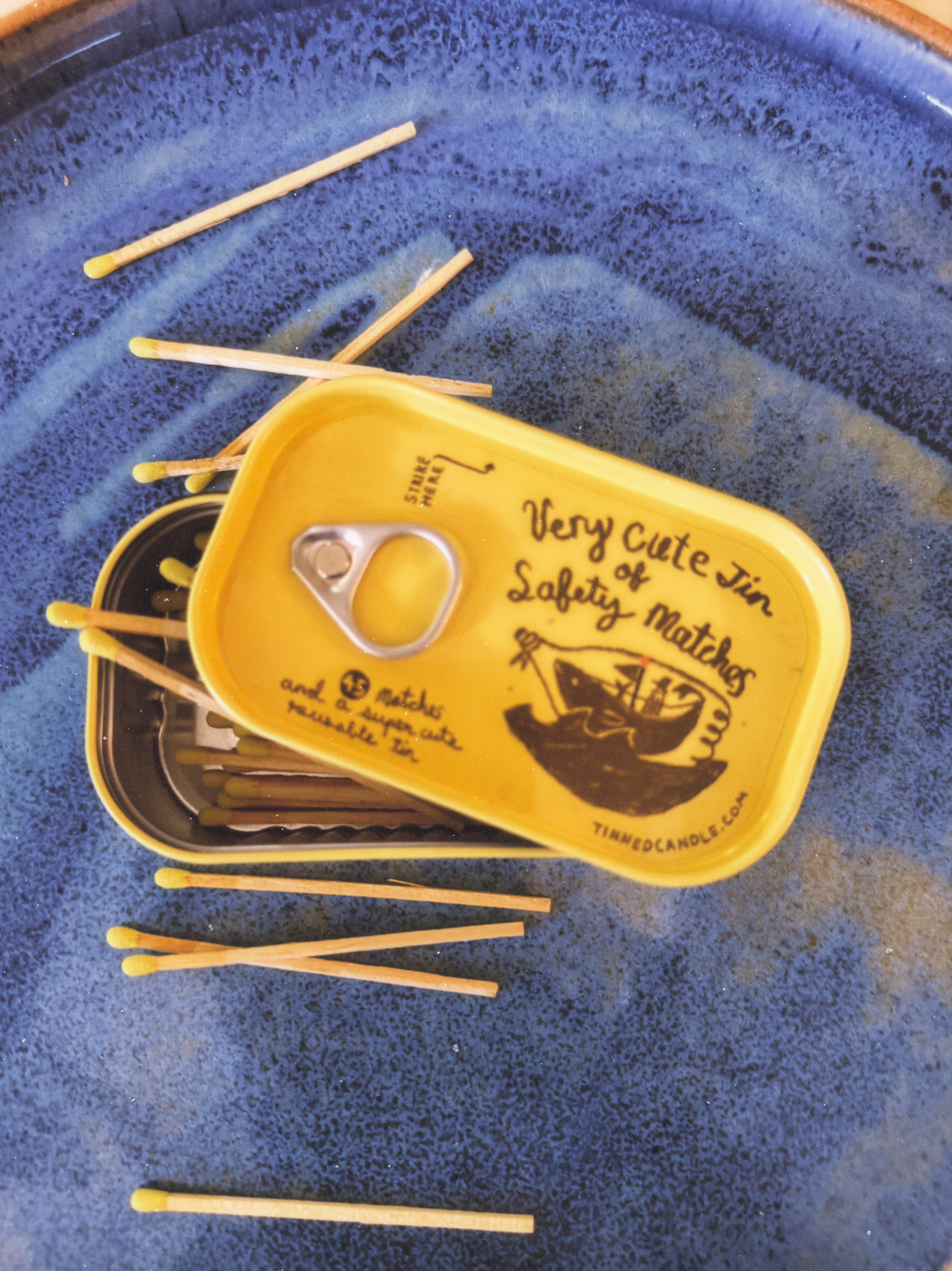 Very Cute Tin of Safety Matches: Yellow