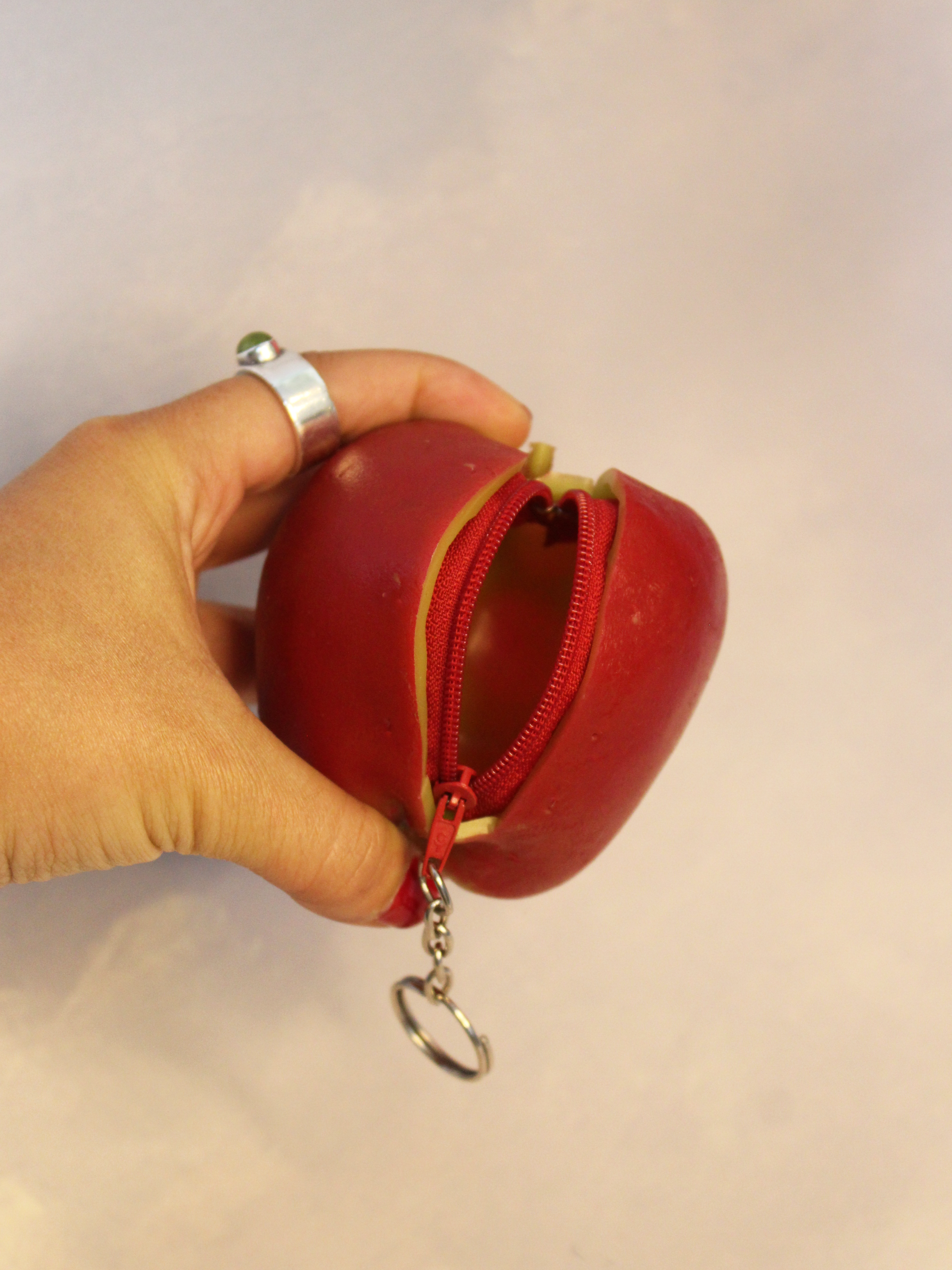 Coin Purse: Apple
