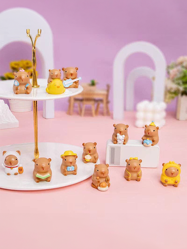 Capybara Miniatures Blind Box: Assorted