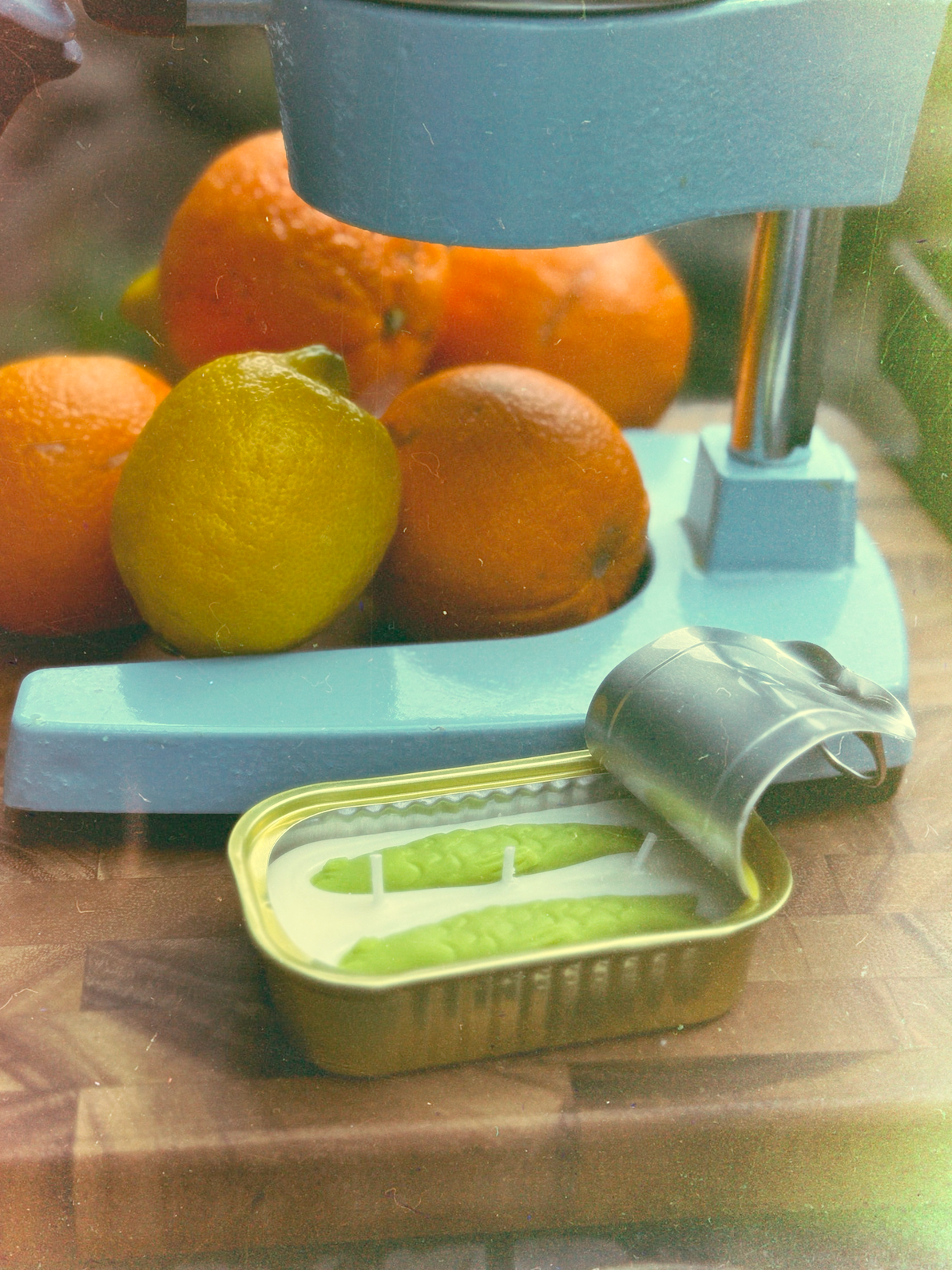 The Original Tinned Fish Candle: Citrus Nectar