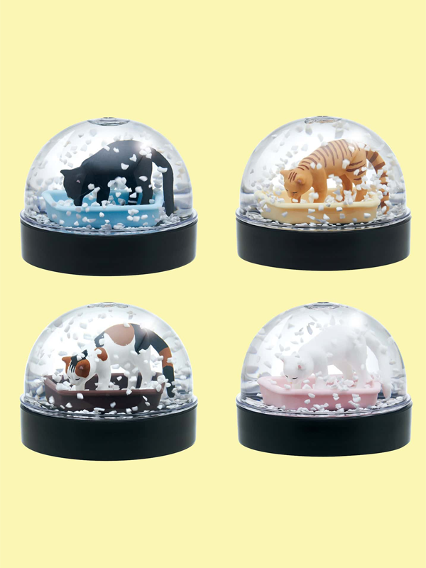 Cat Litter Snow Globe Blind Box: Assorted