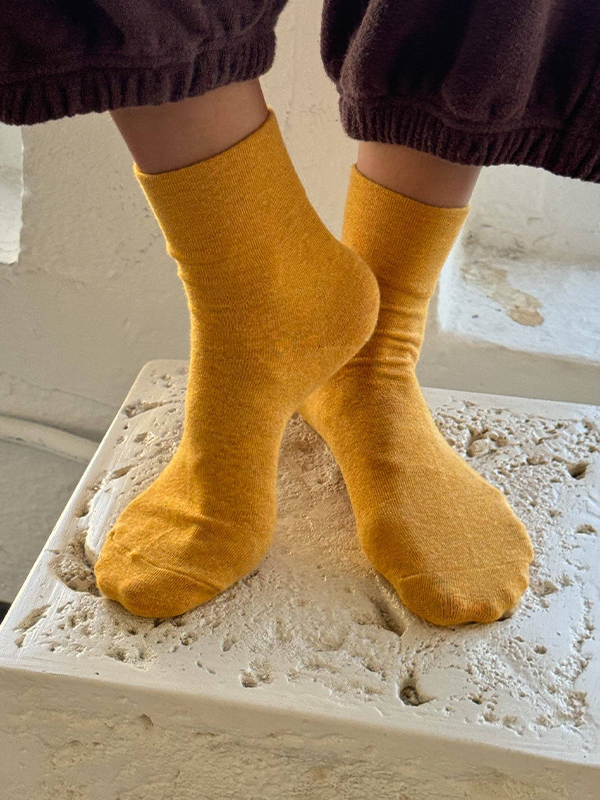 Sneaker Socks: Marigold