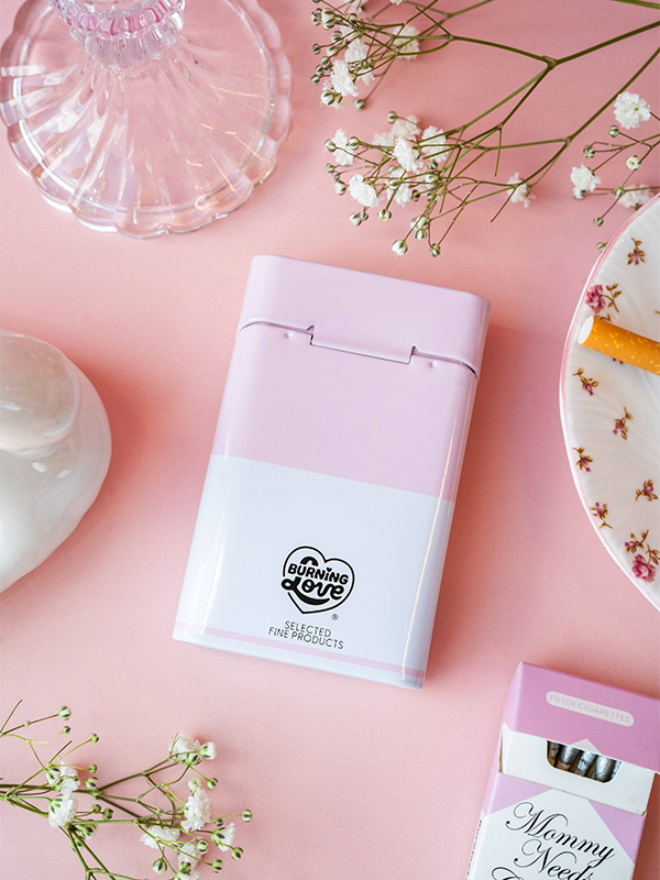 Tin Cig Case: Mommy