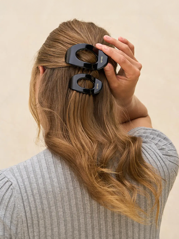 Flat Cloud Clip: Small Black