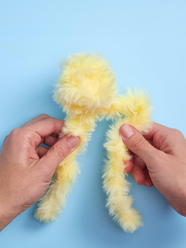 DIY Chenille Cuties: Ducks