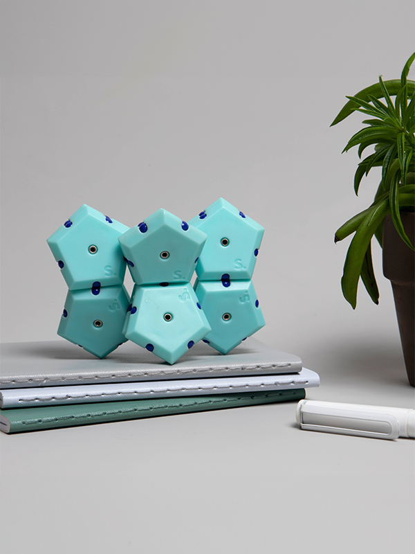 Geode Pop Magnetic Fidget Sphere: Assorted