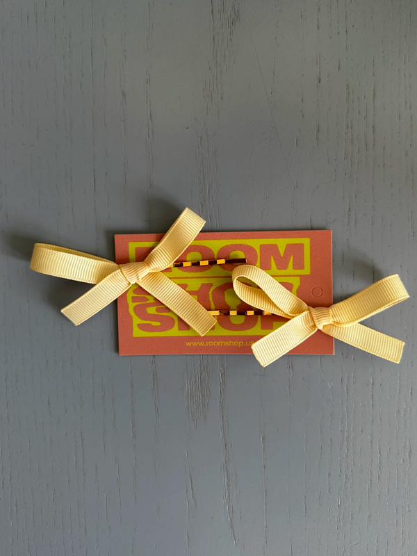 Mini Bow Bobbies: Ivory