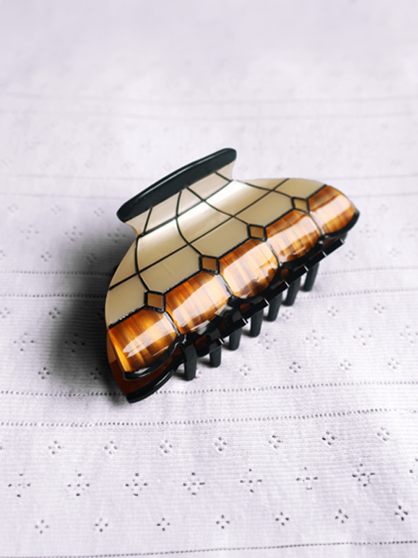 Geometric Lamp Claw