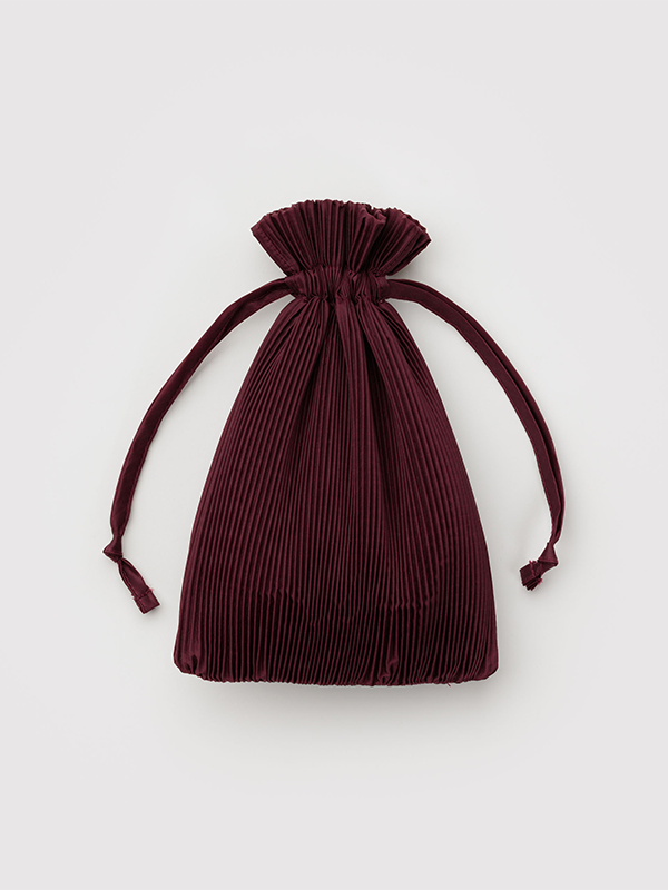 Pleated Baggu: Mahogany