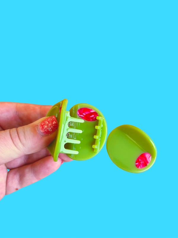 Mini Stuffed Olive Hair Claw (Single)