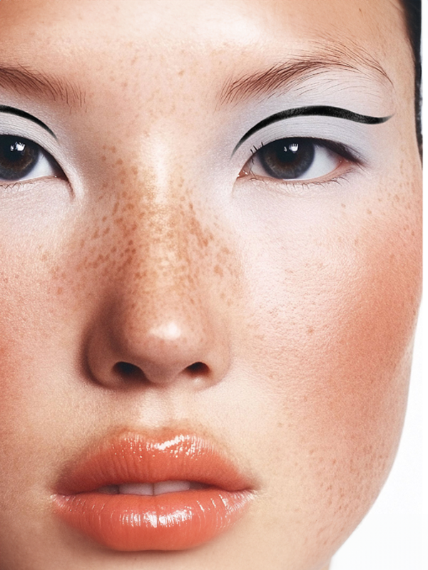 Makeup Patches: Onyx Wing Eyeliner