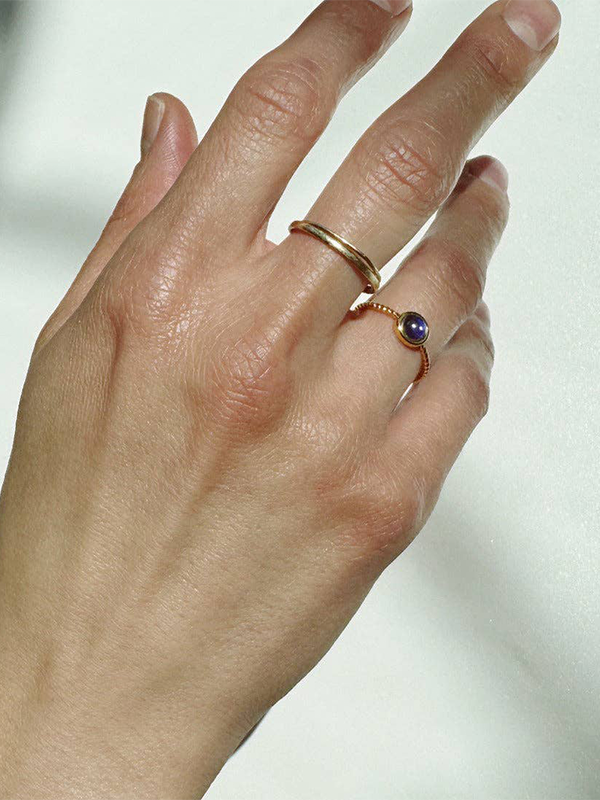 Baby Twist Mood Ring: Gold