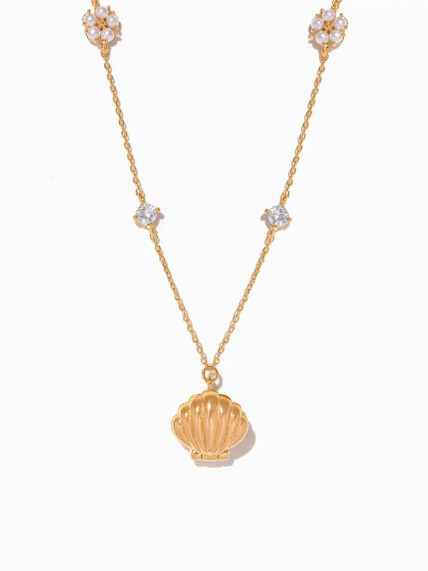 Hidden Pearl Shell Necklace: Gold