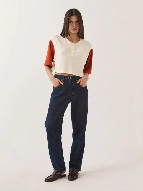 Carefree Organic Garment Dye Cropped Henley: Off White/Rust