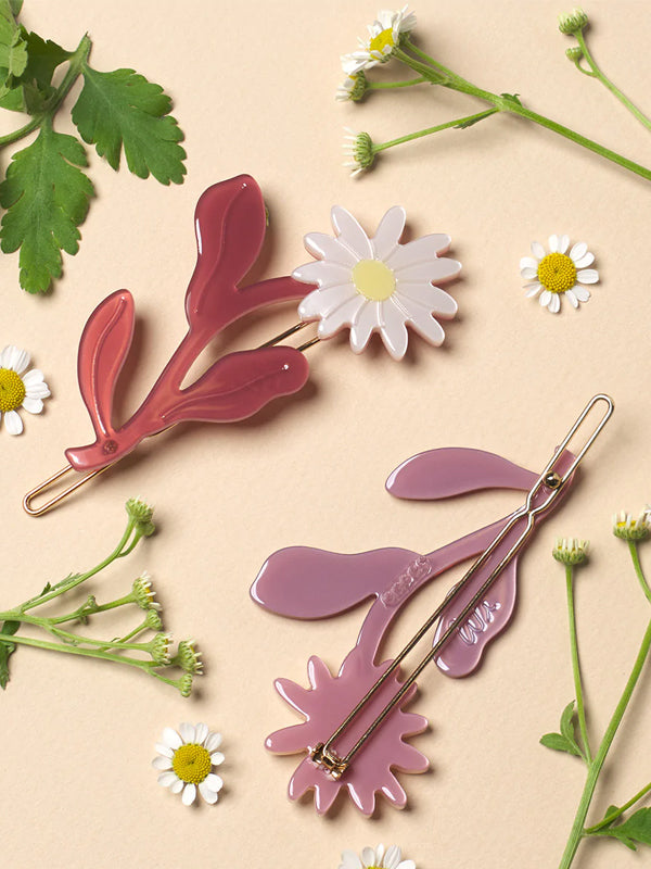 Marguerite Barrettes: Set of 2