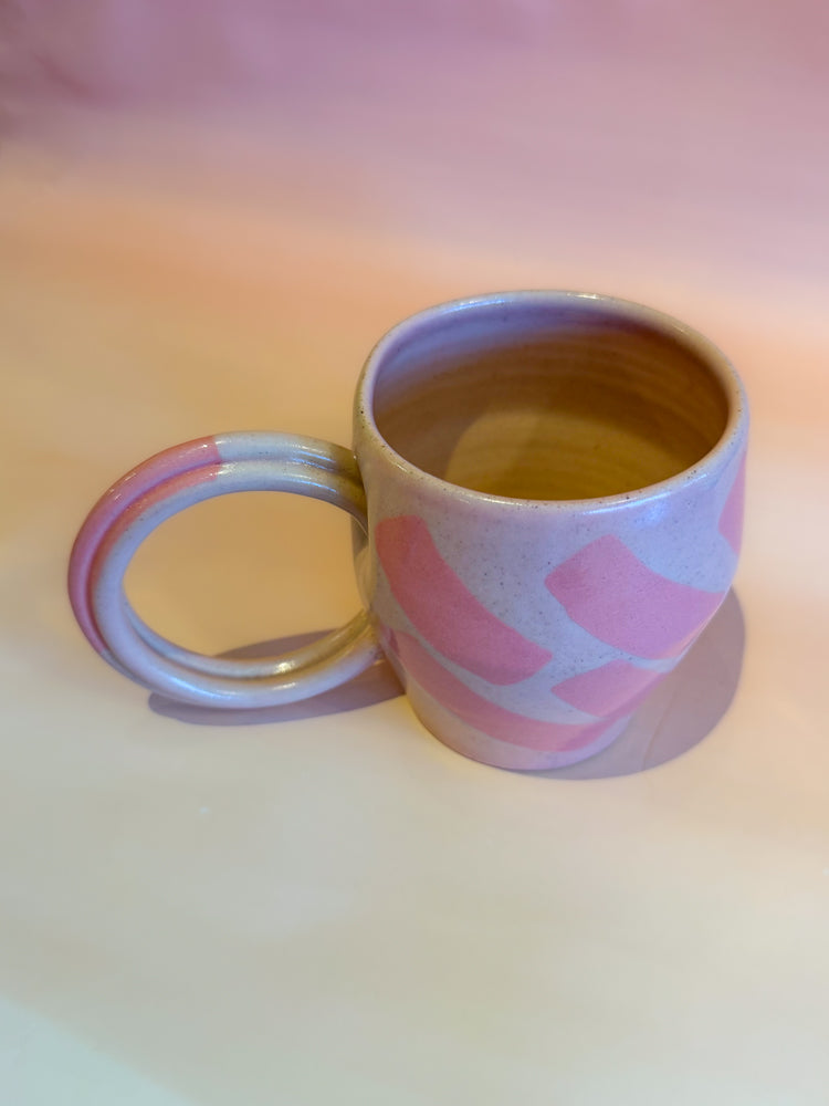 Mug: Summer Peach/Pink Shapes
