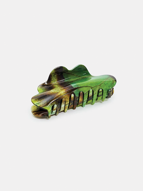 Nimbus Claw: Malachite Butterfly