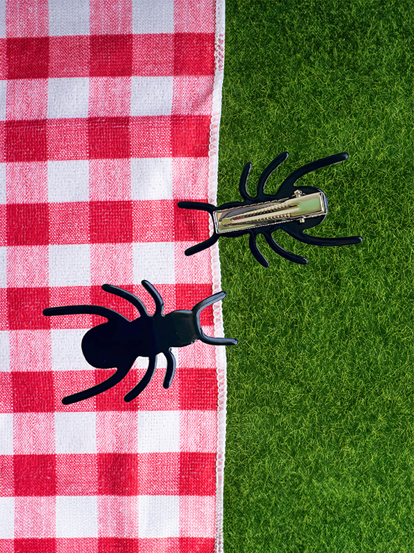Ant Hair Clips: Set of 2