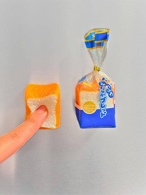 Mini Squishy Bread Magnet