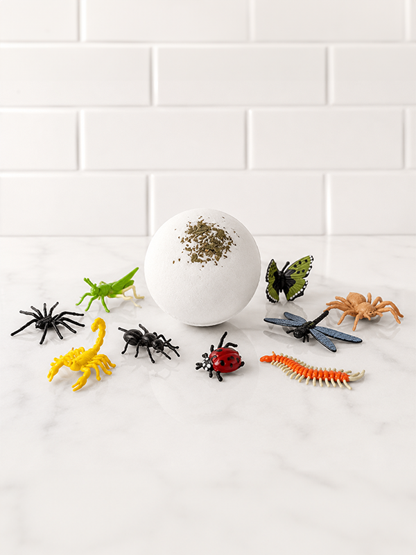 Bug Garden Surprise Bath Bomb