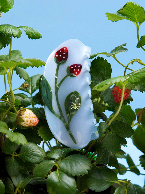 Forest Berry Hair Claw