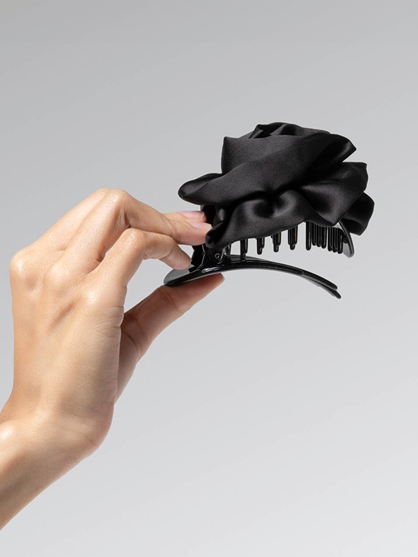 Satin Rosette Medium Flat Cloud Clip: Black