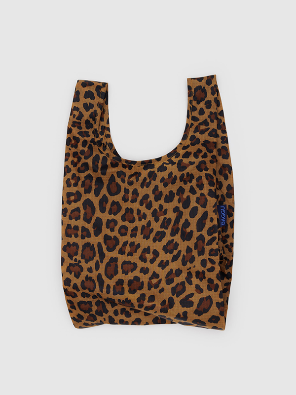 Baby Baggu in Leopard print, a compact and trendy mini tote bag featuring a bold animal print, perfect for carrying small essentials with a touch of style.