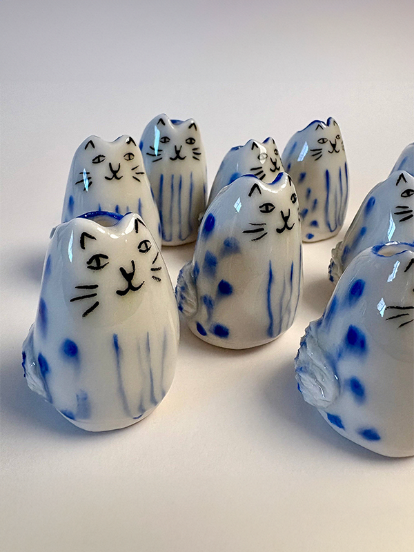 Mini Porcelain Cat Vase