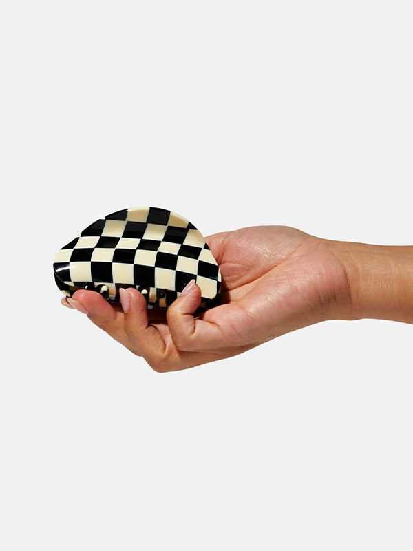 Checker Claw: Black + White