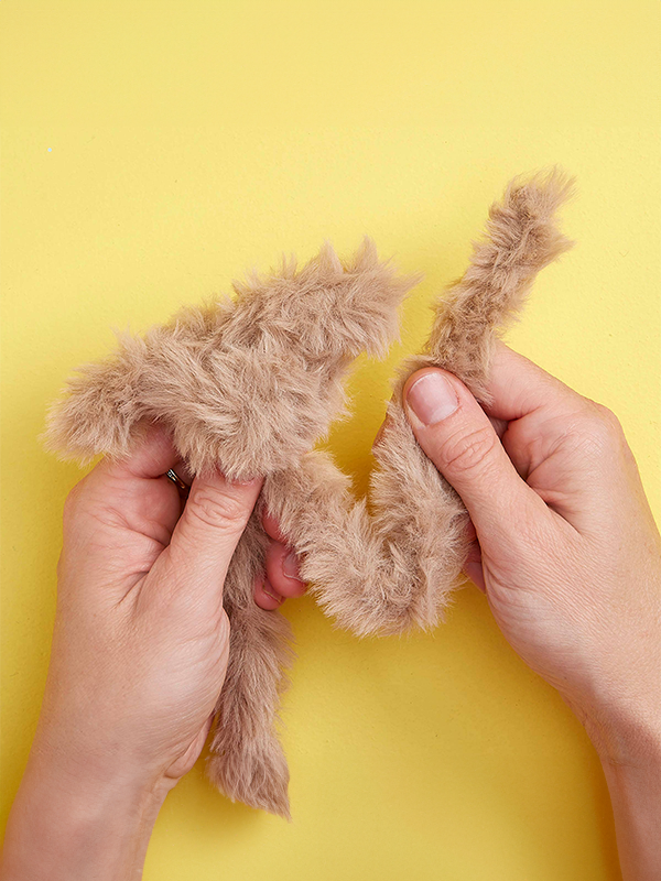 DIY Chenille Cuties: Puppies
