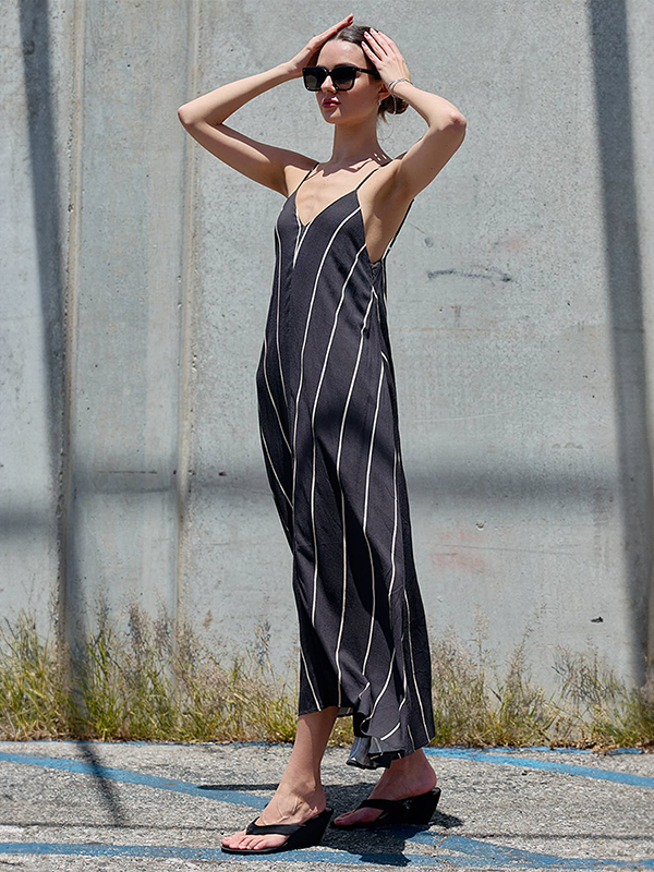 Natural Stripe Vacation Dress: Charcoal Navy