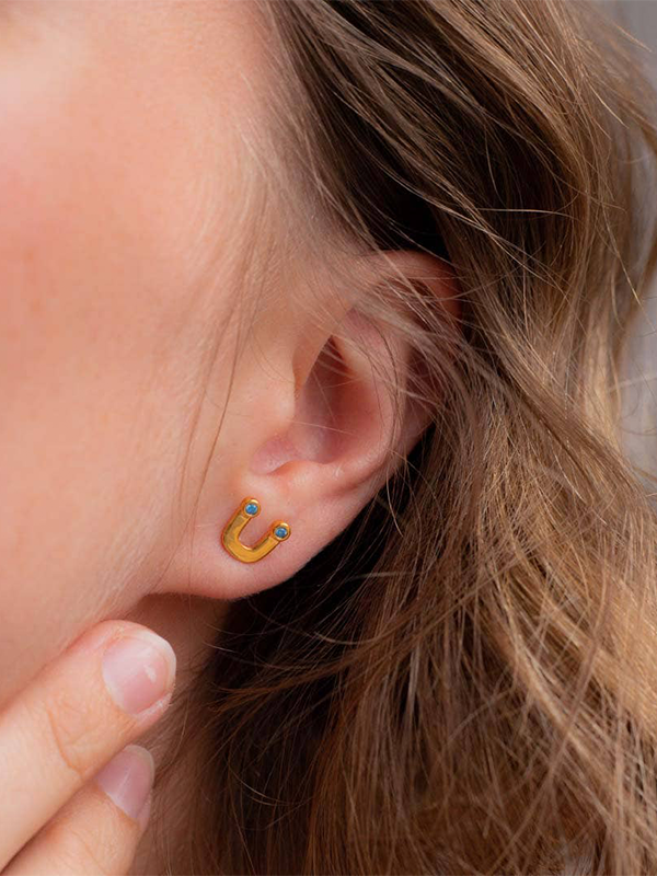 Crystal Cloud Arc Studs: Gold