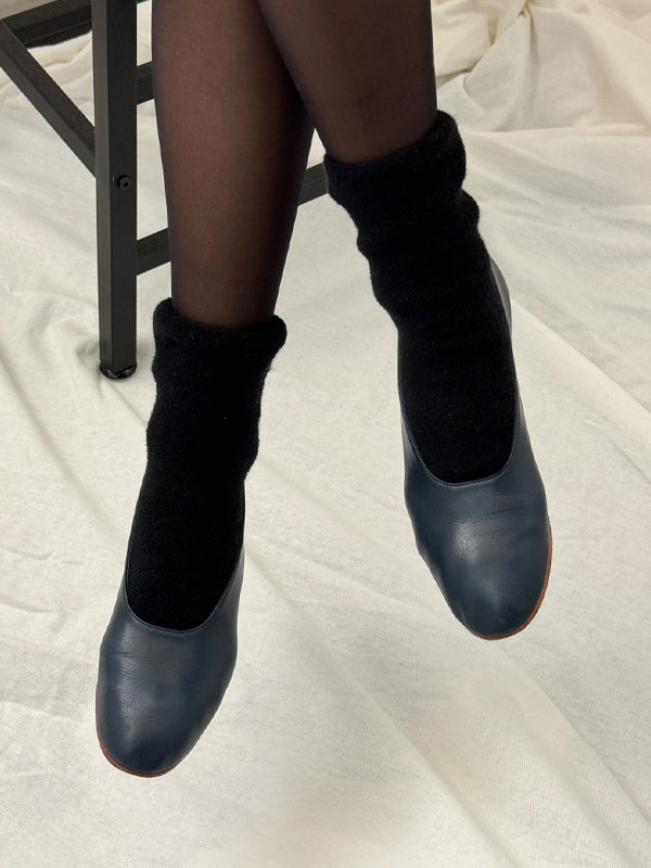 Cloud Socks: Jet Black