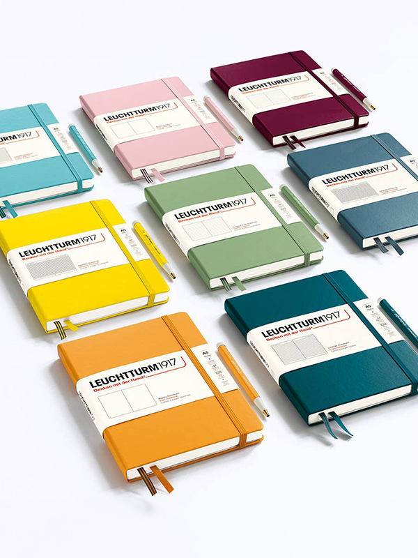 Medium Dotted Notebook: Assorted