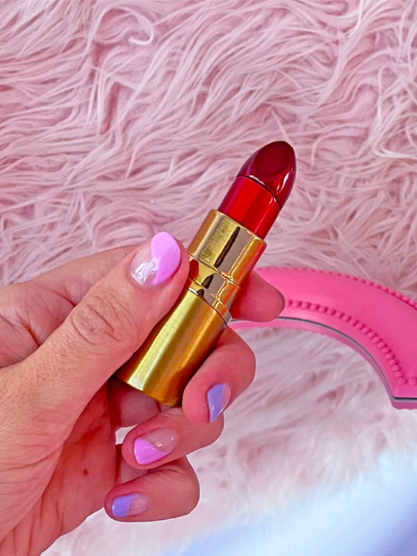 Lipstick Lighter: Gold Container