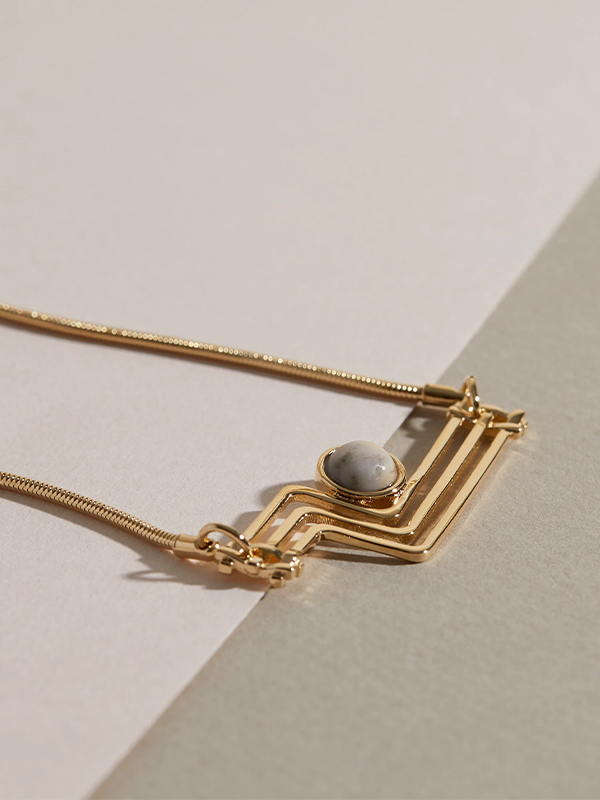 1971 Necklace: Gold Plated