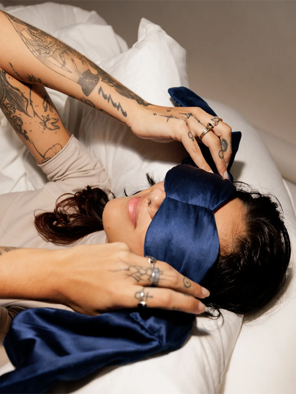 Silk Weighted Sleep Mask: Sapphire