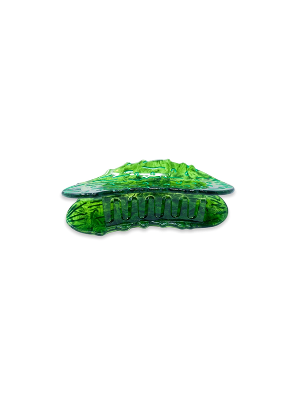 Pickle claw clip featuring a fun, playful pickle design, perfect for adding a quirky touch to your hair accessories while keeping your hair in place.