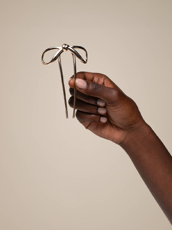 Mini Metal Bow French Hair Pin: Gold