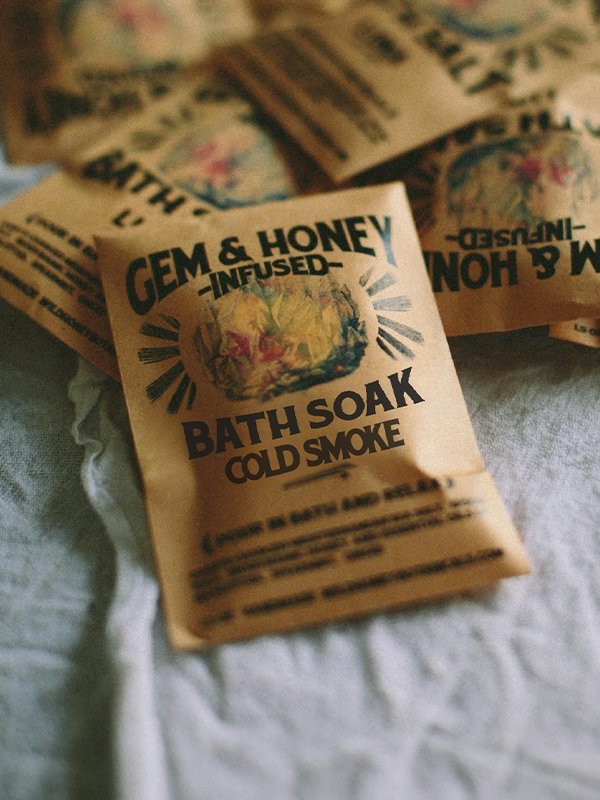 Bath Soak: Cold Smoke