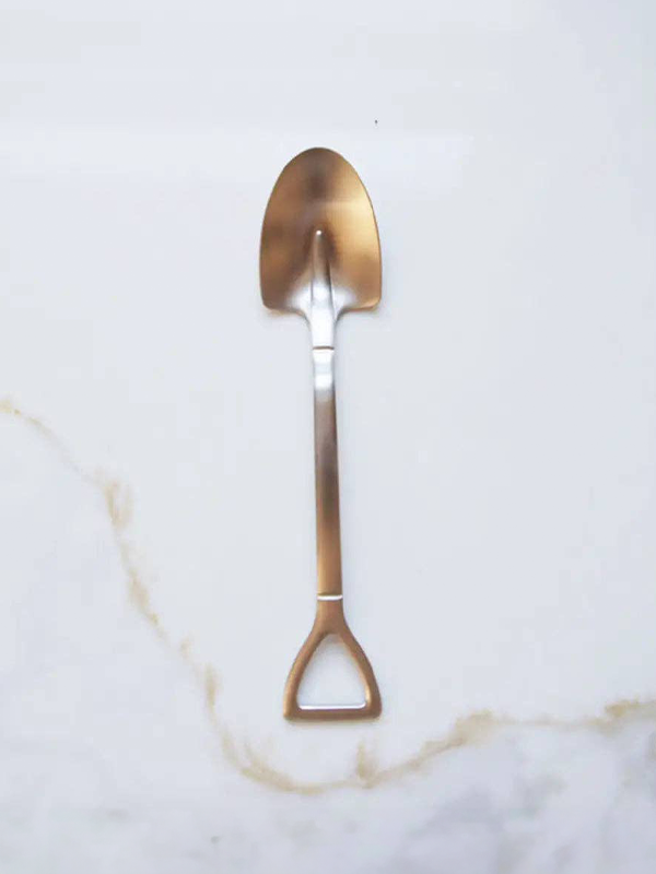 Mini Shovel Shape Spoon: Assorted