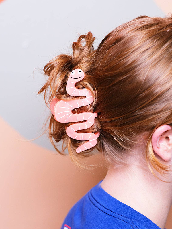 Worm Hair Claw